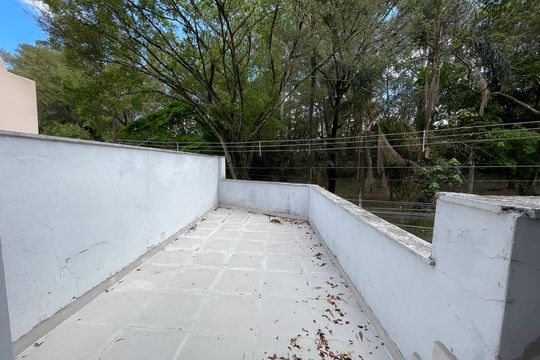 Quarto 1 de casa para alugar com 4 quartos, 140m² em Jardim Bonfiglioli, São Paulo