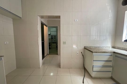 Cozinha de casa para alugar com 4 quartos, 140m² em Jardim Bonfiglioli, São Paulo