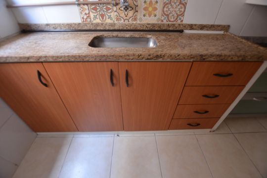 Cozinha de apartamento para alugar com 2 quartos, 80m² em Praça Seca, Rio de Janeiro