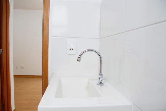 Banheiro Social de apartamento à venda com 2 quartos, 40m² em Jardim Rosa de Franca, Guarulhos