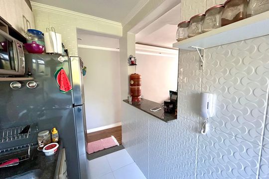 Cozinha de apartamento para alugar com 2 quartos, 47m² em Jardim Presidente Dutra, Guarulhos