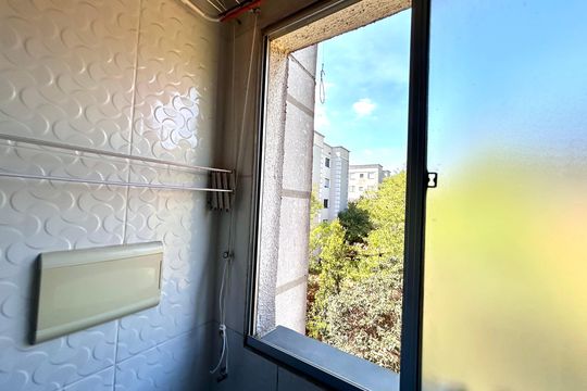 Área de Serviço de apartamento para alugar com 2 quartos, 47m² em Jardim Presidente Dutra, Guarulhos