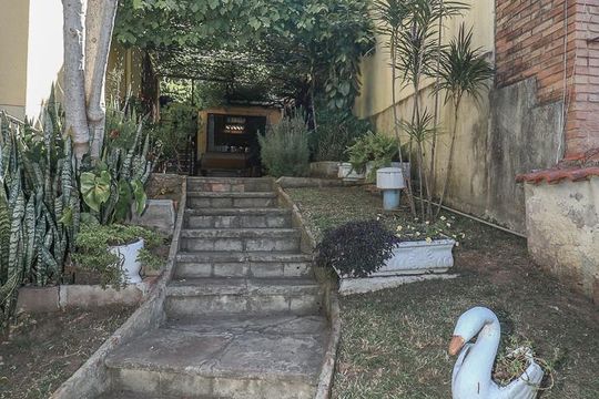Lateral de casa à venda com 4 quartos, 169m² em Chácara das Pedras, Porto Alegre