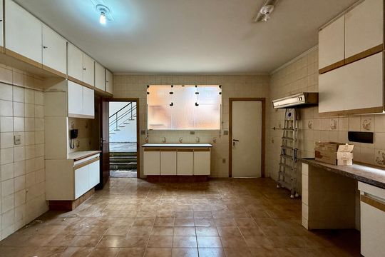 Cozinha de casa à venda com 4 quartos, 491m² em Chácara Santo Antônio (zona Sul), São Paulo