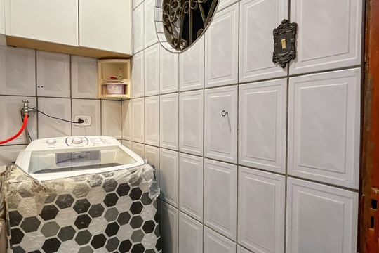 Área de Serviço de casa para alugar com 2 quartos, 200m² em Parque Sao Luis, São Paulo
