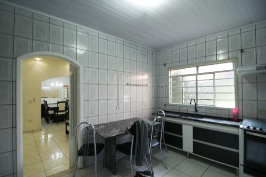 Cozinha de casa para alugar com 3 quartos, 200m² em Parque Sao Luis, São Paulo