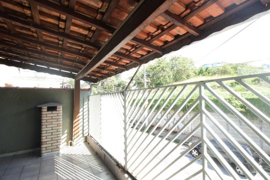 Varanda de casa para alugar com 3 quartos, 200m² em Parque Sao Luis, São Paulo