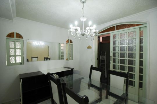 Casa para alugar com 3 quartos, 200m² em Parque Sao Luis, São Paulo