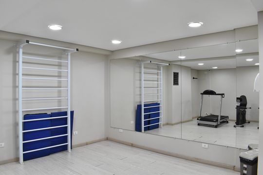 Área comum - Academia de apartamento para alugar com 1 quarto, 28m² em Bacacheri, Curitiba