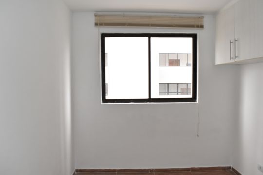 Quarto de apartamento para alugar com 1 quarto, 28m² em Bacacheri, Curitiba