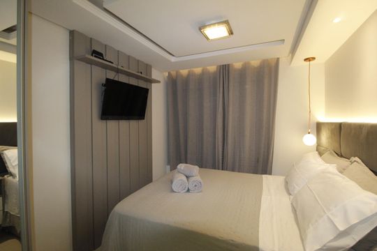 Quarto de apartamento à venda com 1 quarto, 55m² em Petrópolis, Porto Alegre