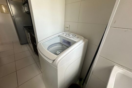 Área de Serviço de apartamento para alugar com 2 quartos, 59m² em Jardim Belval, Barueri