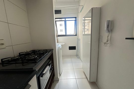 Cozinha de apartamento para alugar com 2 quartos, 59m² em Jardim Belval, Barueri