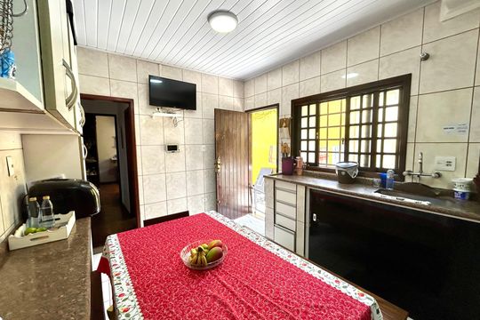 Cozinha de casa à venda com 3 quartos, 194m² em Vila Rosalia, Guarulhos