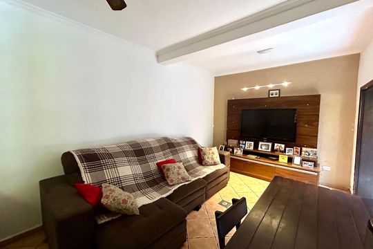 Sala de casa à venda com 3 quartos, 194m² em Vila Rosalia, Guarulhos