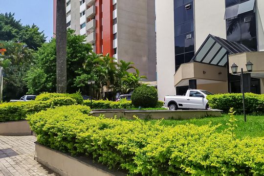 Fachada de kitnet/studio para alugar com 1 quarto, 57m² em Vila Clementino, São Paulo
