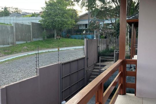 Sacada da suíte de casa à venda com 3 quartos, 190m² em Feitoria Seller, São Leopoldo