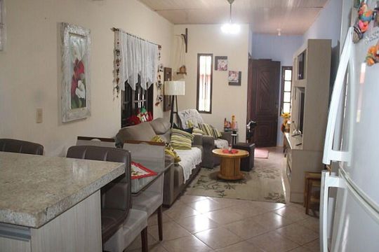Casa à venda com 3 quartos, 180m² em Costa E Silva, Porto Alegre