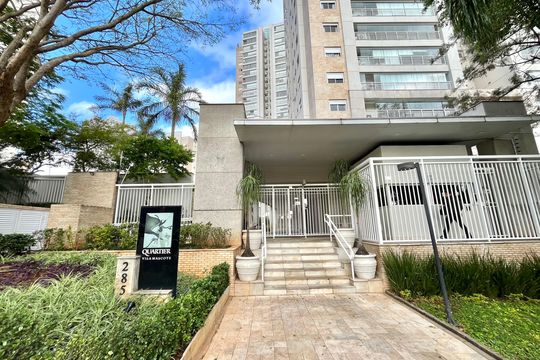 Fachada de apartamento à venda com 3 quartos, 108m² em Vila Alexandria, São Paulo