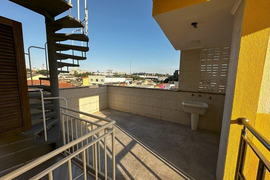 Casa para alugar com 6 quartos, 380m² em Vila Jordanopolis, São Bernardo do Campo