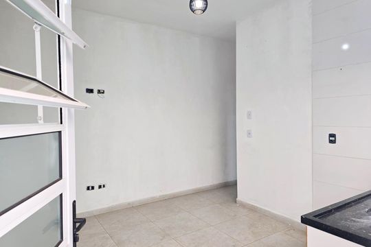 Sala/Cozinha de casa para alugar com 1 quarto, 36m² em Parque Continental Ii, Guarulhos