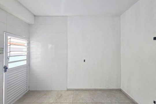 Sala/Cozinha de casa para alugar com 1 quarto, 36m² em Parque Continental Ii, Guarulhos