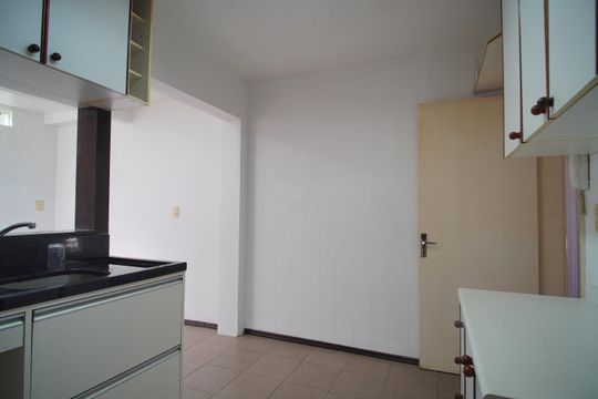 Cozinha de apartamento à venda com 2 quartos, 88m² em Pátria Nova, Novo Hamburgo