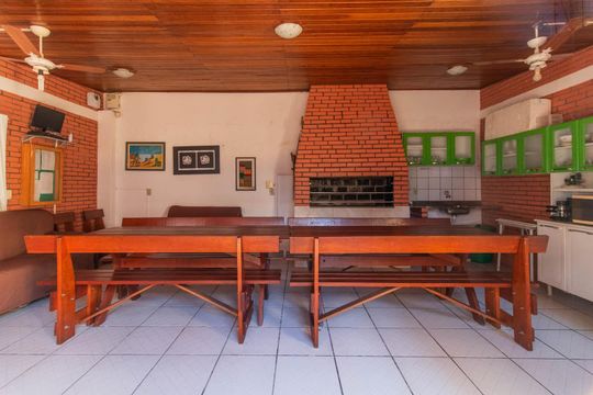 Área comum - Salão de festas de apartamento para alugar com 2 quartos, 60m² em Menino Deus, Porto Alegre