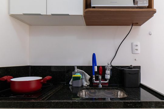 Cozinha de apartamento para alugar com 1 quarto, 32m² em Pompeia, São Paulo