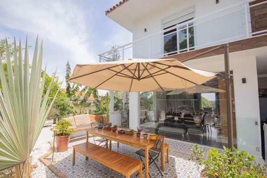 Quintal de casa para alugar com 4 quartos, 330m² em Vila Irmaos Arnoni, São Paulo