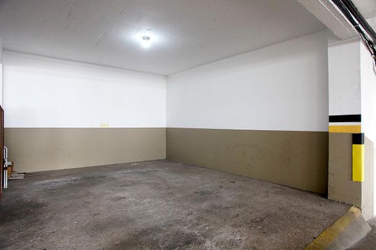 Garagem 1 de apartamento à venda com 3 quartos, 248m² em São João, Porto Alegre