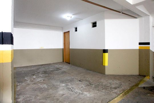Garagem 2 de apartamento à venda com 3 quartos, 248m² em São João, Porto Alegre