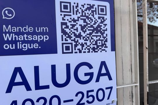 Placa de apartamento para alugar com 2 quartos, 62m² em Centro, São Leopoldo