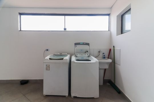 Lavanderia de kitnet/studio para alugar com 1 quarto, 24m² em Jardim Ester, São Paulo