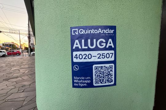 Placa de apartamento para alugar com 2 quartos, 60m² em Centro, São Leopoldo