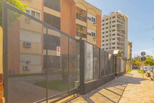 Fachada de apartamento à venda com 3 quartos, 123m² em Centro, Canoas