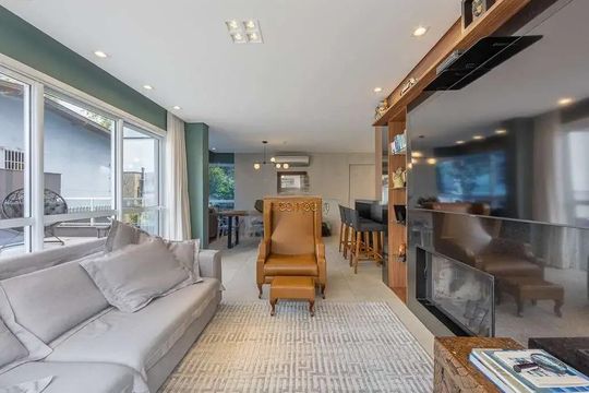 Apartamento para alugar com 3 quartos, 140m² em Santa Tereza, Porto Alegre