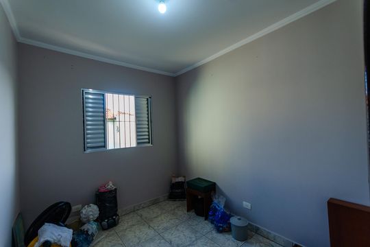 Quarto 1 de casa para alugar com 3 quartos, 181m² em Vila Serralheiro, São Paulo