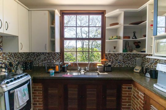 Cozinha de casa de condomínio à venda com 4 quartos, 210m² em Maravista, Niterói