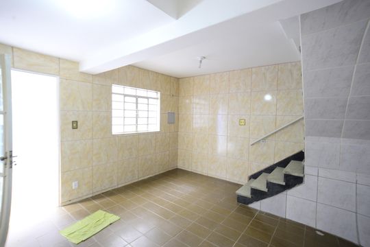 Casa à venda com 3 quartos, 300m² em Jardim da Glória, São Paulo
