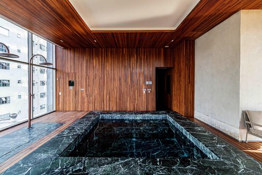 Apartamento à venda com 2 quartos, 134m² em Itaim Bibi, São Paulo