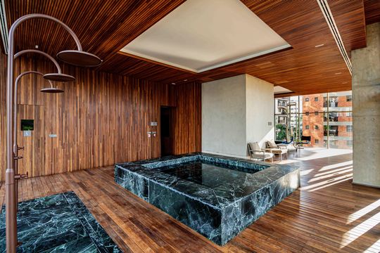 Apartamento à venda com 2 quartos, 134m² em Itaim Bibi, São Paulo
