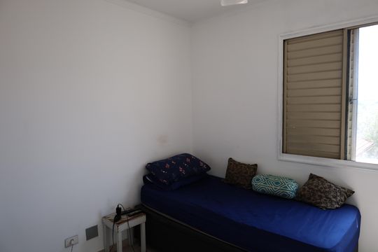 Quarto 1 de apartamento à venda com 3 quartos, 75m² em Jardim Ubirajara, São Paulo