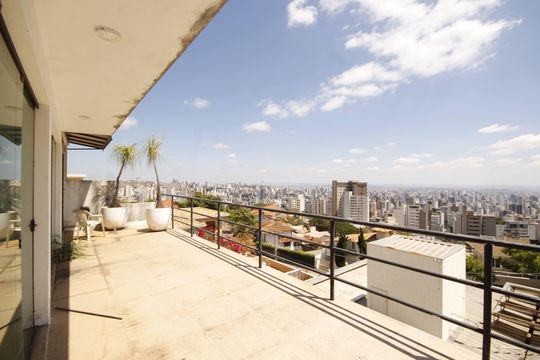 Área comum de casa para alugar com 5 quartos, 500m² em Mangabeiras, Belo Horizonte