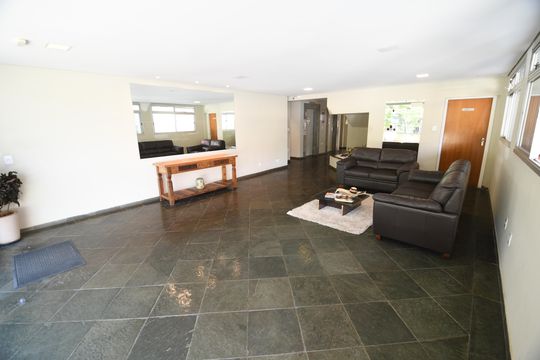 Hall social de apartamento à venda com 1 quarto, 57m² em Conceicao, Campinas