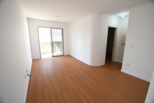Sala de apartamento à venda com 1 quarto, 57m² em Conceicao, Campinas