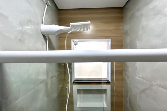 Banheiro de casa para alugar com 2 quartos, 60m² em Cidade Jardim Cumbica, Guarulhos