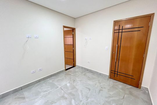 Casa para alugar com 2 quartos, 60m² em Cidade Jardim Cumbica, Guarulhos