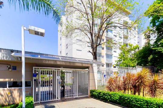 Fachada de apartamento à venda com 3 quartos, 60m² em Jardim Guairaca, São Paulo