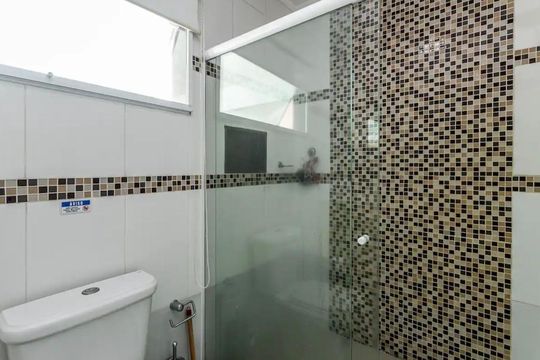 Banheiro de casa de condomínio para alugar com 4 quartos, 288m² em Recreio dos Bandeirantes, Rio de Janeiro